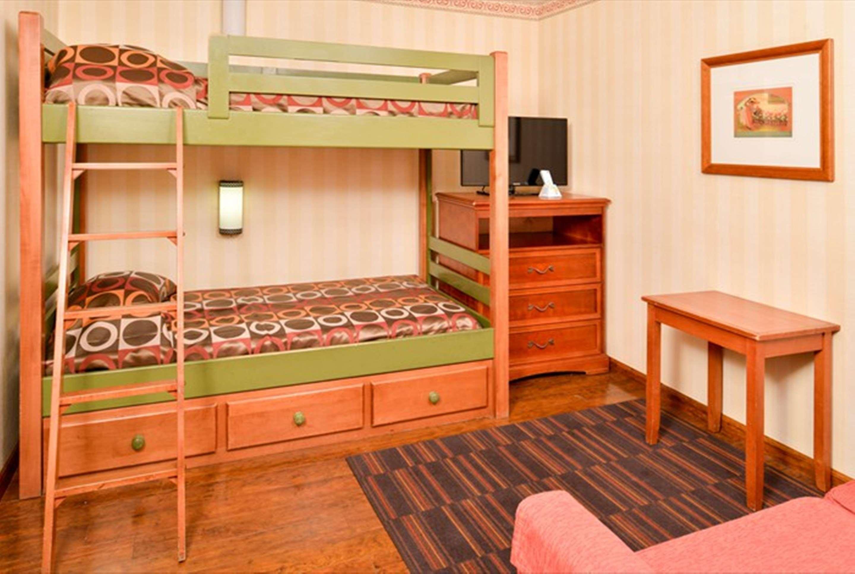 Best Western Plus Raffles Inn & Suites Άναχαϊμ Εξωτερικό φωτογραφία