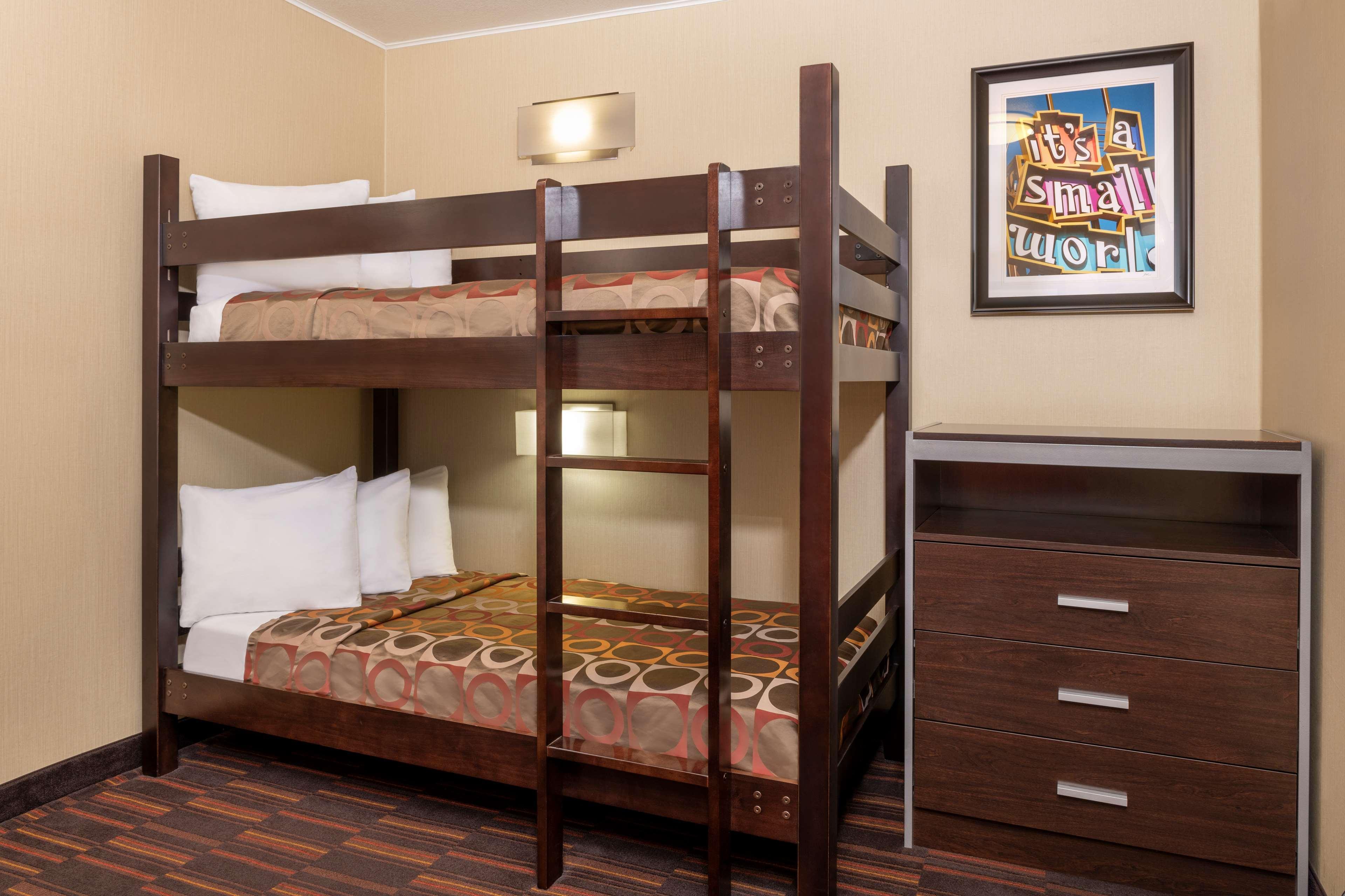 Best Western Plus Raffles Inn & Suites Άναχαϊμ Εξωτερικό φωτογραφία