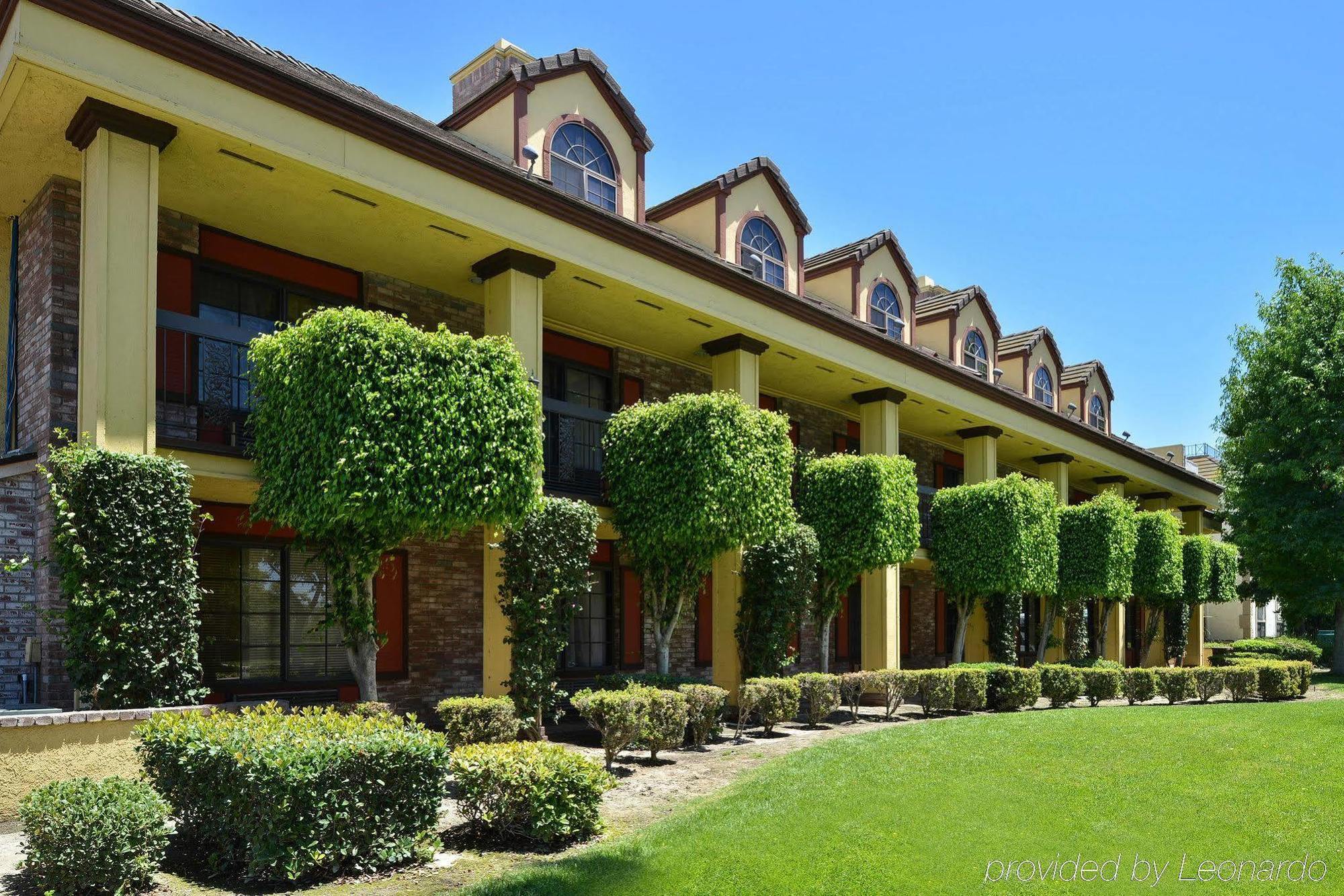 Best Western Plus Raffles Inn & Suites Άναχαϊμ Εξωτερικό φωτογραφία