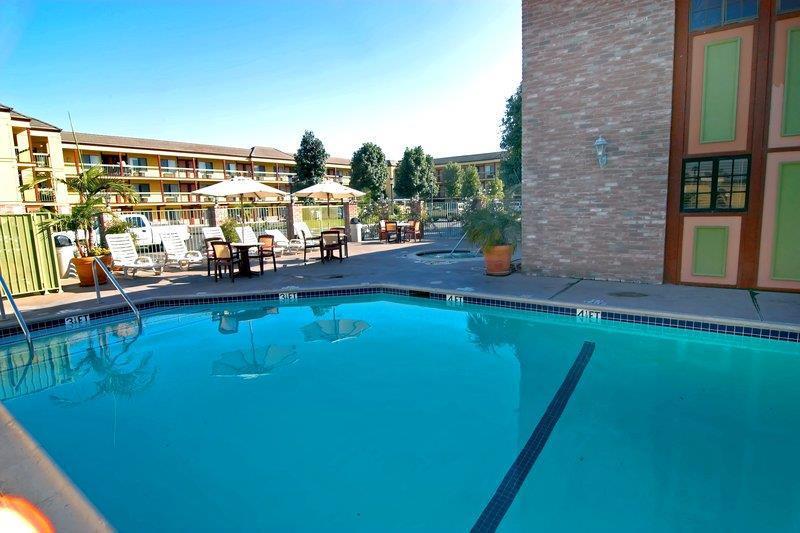 Best Western Plus Raffles Inn & Suites Άναχαϊμ Ανέσεις φωτογραφία