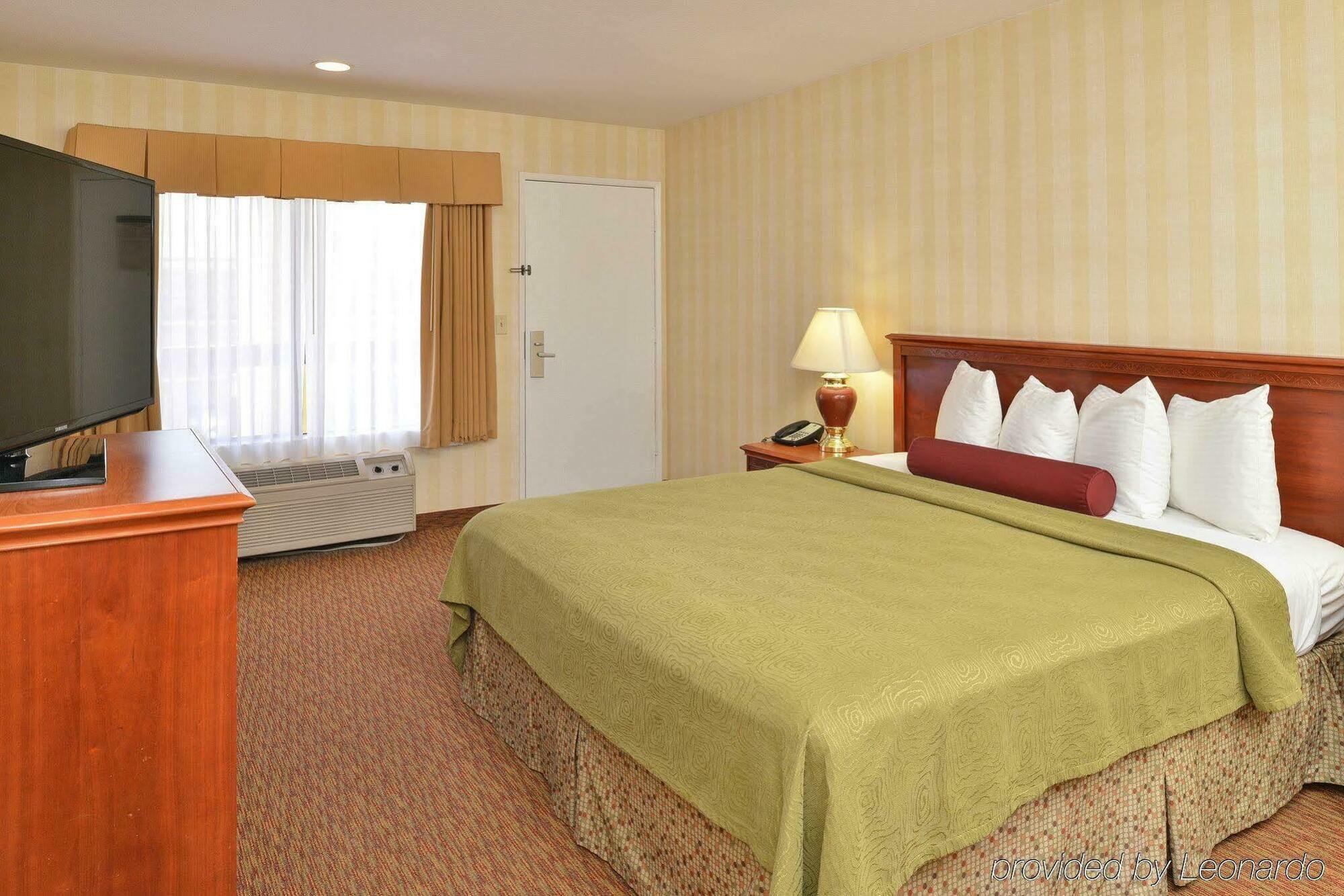 Best Western Plus Raffles Inn & Suites Άναχαϊμ Εξωτερικό φωτογραφία